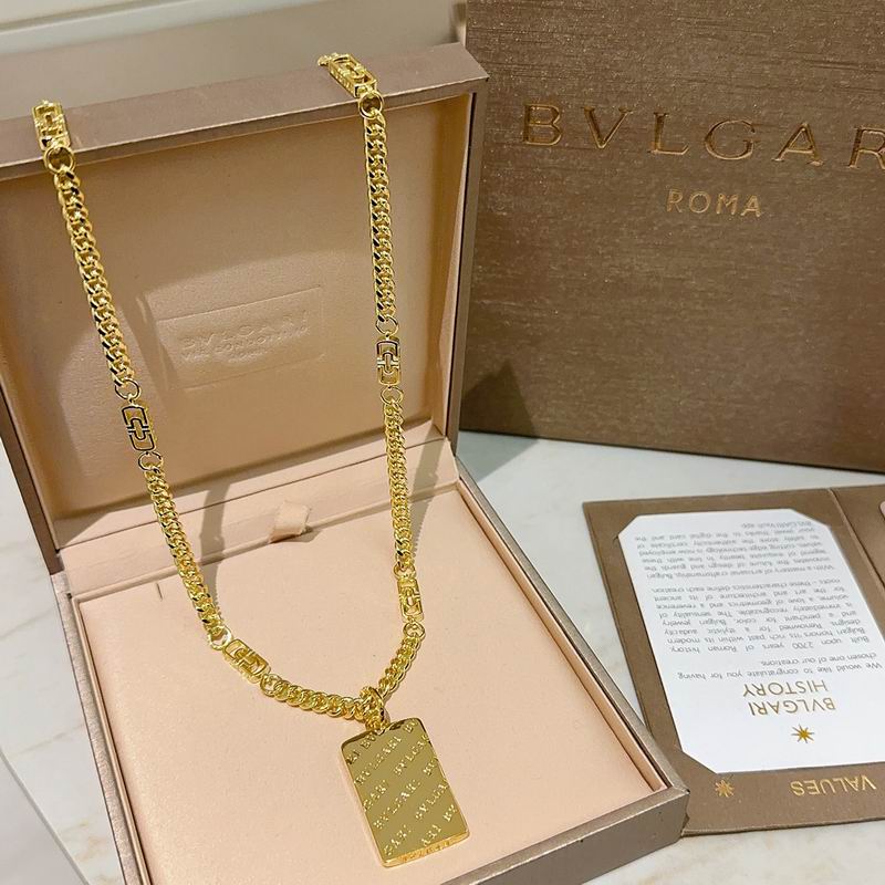 Bvlgari necklace 01yxx131
